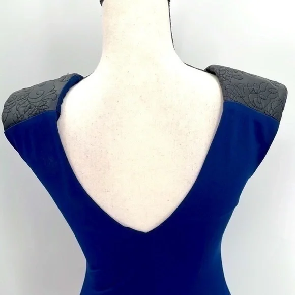 UEC Guess navy blue sleeveless cocktail dress faux leather detail size small - Picture 4 of 12